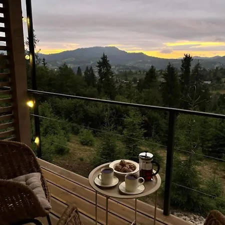 Samatha Echo з чаном Villa